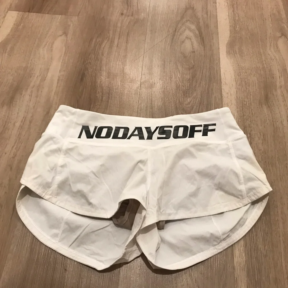 Lululemon Speed Up Short *read* - Picture 3 of 10